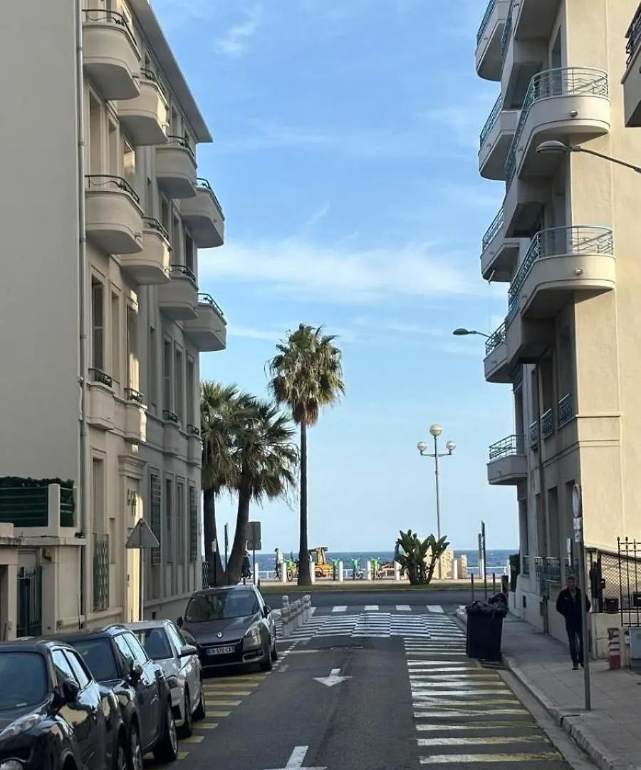 Rubis De Promenade Des Anglais Nicea