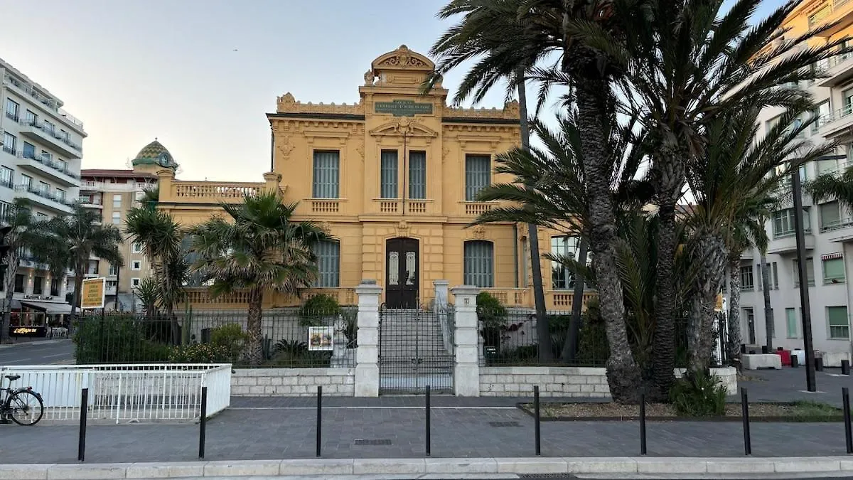 Rubis De Promenade Des Anglais Nicea 0*,